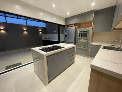 Casa de Condomínio com 4 Quartos à venda, 400m² no Centro, Nova Iguaçu