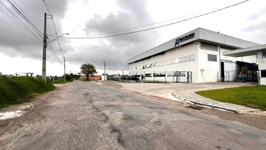Terreno / Lote / Condomínio para alugar, 2005m² no Costeira, São José dos Pinhais