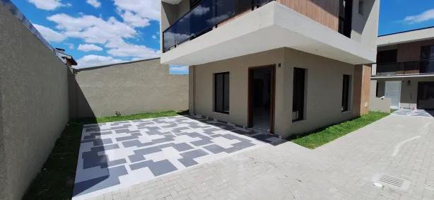 Sobrado com 3 Quartos à venda, 142m² no Xaxim, Curitiba