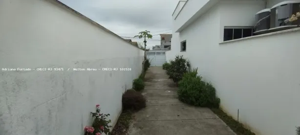 Casa com 2 Quartos para alugar, 65m² no Enseada das Gaivotas, Rio das Ostras