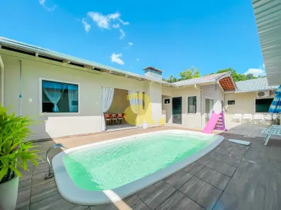Casa com 3 Quartos à venda, 290m² no Do Salto, Blumenau