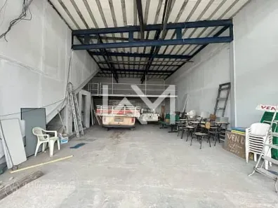 Loja / Salão / Ponto Comercial à venda, 250m² no Cocaia, Guarulhos