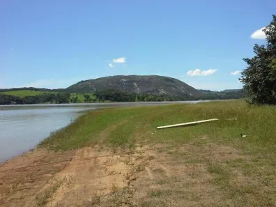 Terreno / Lote / Condomínio à venda, 1302m² no Balneário Quintas do Lago, Cláudio