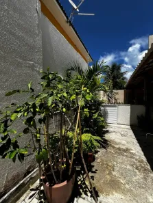 Casa de Condomínio com 3 Quartos à venda, 100m² no Ipitanga, Lauro de Freitas