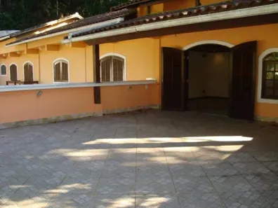 Casa com 3 Quartos para alugar, 120m² no Mosela, Petrópolis