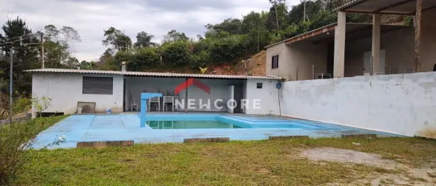 Fazenda / Sítio / Chácara à venda, 800m² no Centro, São Lourenço da Serra