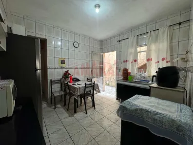 Casa com 2 Quartos à venda, 90m² no Jardim da Conquista (Zona Leste), São Paulo