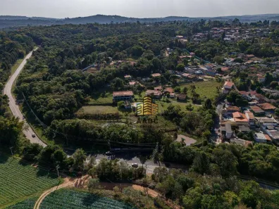 Fazenda / Sítio / Chácara com 11 Quartos à venda, 26000m² no , Ibiúna
