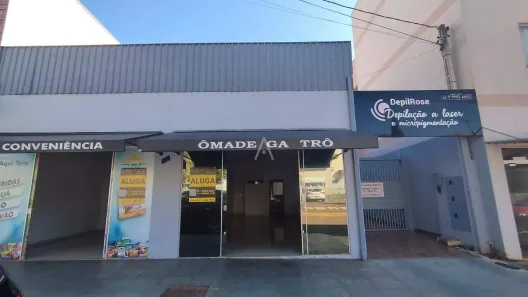 Conjunto Comercial / Sala para alugar, 50m² no Jardim Gisela, Toledo