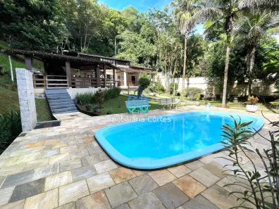 Fazenda / Sítio / Chácara com 7 Quartos à venda, 450m² no Cadetes Fabres, Guapimirim