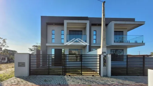 Sobrado com 3 Quartos à venda, 109m² no Barra do Saí, Itapoá