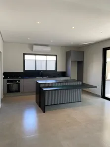 Casa de Condomínio com 3 Quartos para alugar, 246m² no Condomínio Residencial Flores, Votorantim