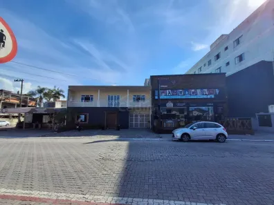 Loja / Salão / Ponto Comercial para alugar, 75m² no Centro, Navegantes