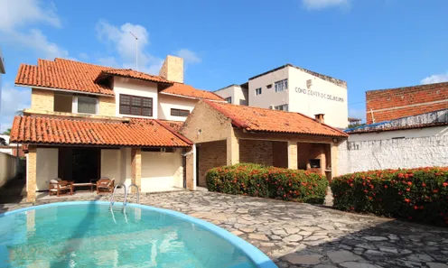 Sobrado com 5 Quartos à venda, 315m² no Jacumã, Conde