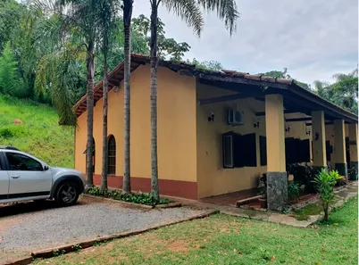 Fazenda / Sítio / Chácara com 6 Quartos à venda, 10000m² no , Jarinu
