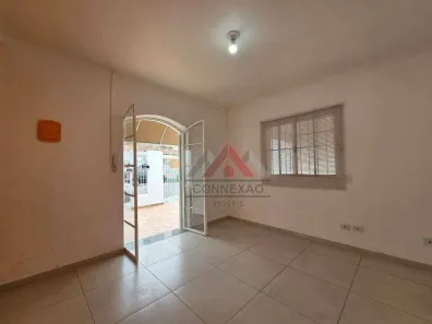 Casa Comercial com 3 Quartos para alugar, 75m² no Centro, Suzano