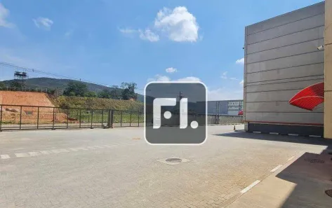 Galpão / Depósito / Armazém para alugar, 1711m² no Distrito Industrial, Araçariguama
