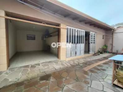 Sobrado com 4 Quartos à venda, 250m² no Nossa Senhora das Graças, Canoas