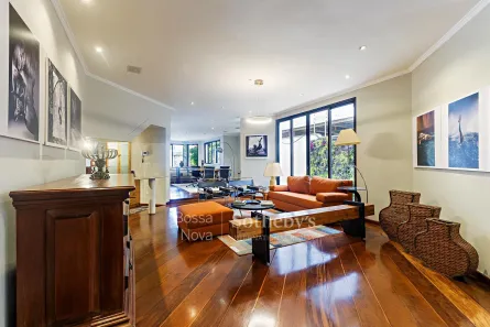 Casa com 5 Quartos para alugar, 429m² no Alto de Pinheiros, São Paulo