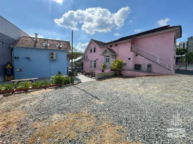 Casa Comercial para alugar, 150m² no Velha, Blumenau