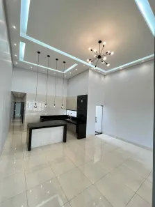 Casa com 3 Quartos à venda, 135m² no Setor Cristina II Expansão, Trindade