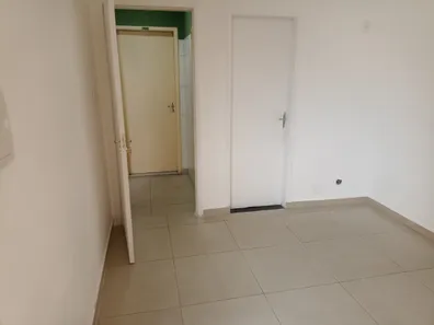 Conjunto Comercial / Sala para alugar, 25m² no Centro, Duque de Caxias