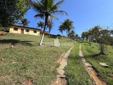 Fazenda / Sítio / Chácara com 4 Quartos à venda, 10000m² no Papucaia, Cachoeiras de Macacu