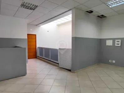 Prédio Inteiro para alugar, 547m² no Jardim das Nações, Itatiba