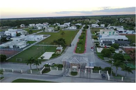Terreno / Lote / Condomínio à venda, 680m² no Santo Antônio, Teixeira de Freitas