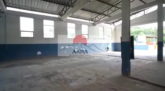 Galpão / Depósito / Armazém para alugar, 686m² no Luiz Fagundes, Mairiporã