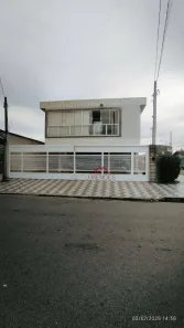 Casa de Condomínio com 2 Quartos para alugar, 68m² no Maracanã, Praia Grande