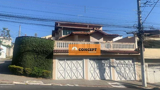 Sobrado com 3 Quartos para venda ou aluguel, 310m² no Vila Áurea, Poá