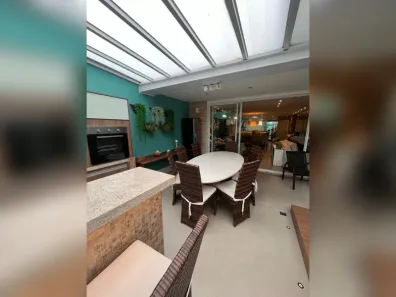 Casa de Condomínio com 4 Quartos à venda, 350m² no Village de Búzios, Armação dos Búzios