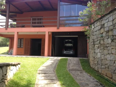Casa com 4 Quartos à venda, 420m² no São Pedro da Serra, Nova Friburgo