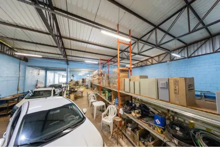 Prédio Inteiro com 3 Quartos à venda, 900m² no Cancelli, Cascavel
