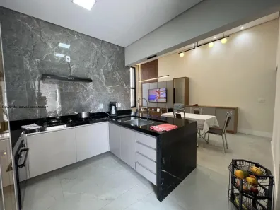 Casa de Condomínio com 3 Quartos à venda, 250m² no Jardim Itapoan, Monte Mor