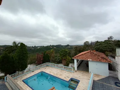 Fazenda / Sítio / Chácara com 4 Quartos à venda, 400m² no , Mairinque