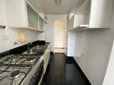 Apartamento com 2 Quartos à venda, 68m² no Vila Bertioga, São Paulo