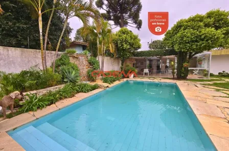 Casa com 5 Quartos para alugar, 473m² no Jardim Social, Curitiba
