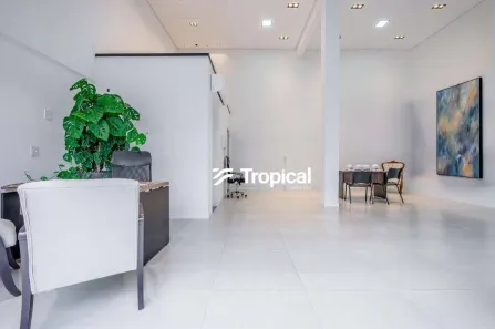 Loja / Salão / Ponto Comercial para alugar, 57m² no Água Verde, Blumenau