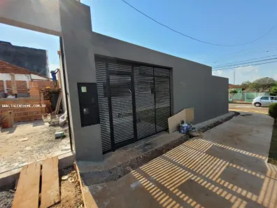 Casa com 2 Quartos à venda, 73m² no Brasília, Londrina