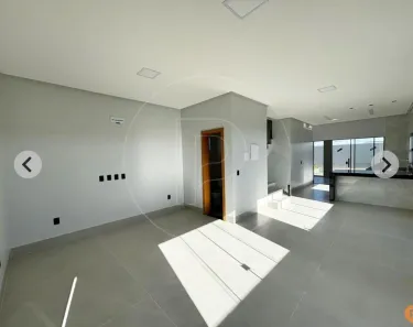 Casa de Condomínio com 3 Quartos à venda, 190m² no Cidade das Flores, Caldas Novas