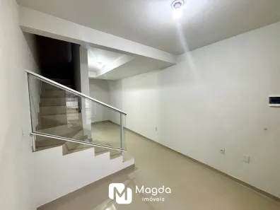 Casa com 2 Quartos para alugar, 60m² no Velha Central, Blumenau