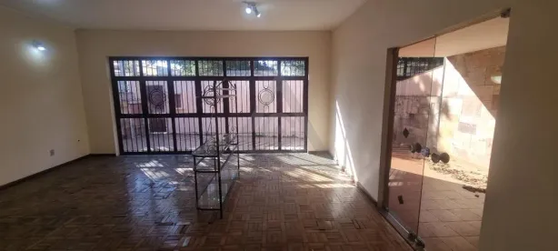 Prédio Inteiro com 4 Quartos para venda ou aluguel, 274m² no Jardim Chapadão, Campinas