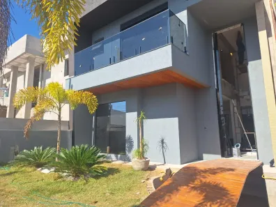 Casa de Condomínio com 3 Quartos para venda ou aluguel, 280m² no Parque Olívio Franceschini, Hortolândia