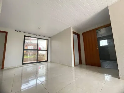 Casa com 2 Quartos para alugar, 90m² no Passo dos Fortes, Chapecó