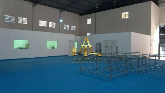 Galpão / Depósito / Armazém à venda, 750m² no Chácara do Solar I (Fazendinha), Santana de Parnaíba