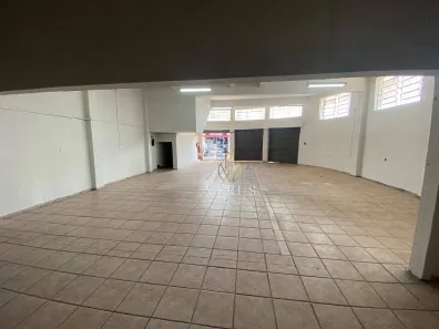 Loja / Salão / Ponto Comercial para alugar, 180m² no Vila São Carlos, Mogi Guaçu