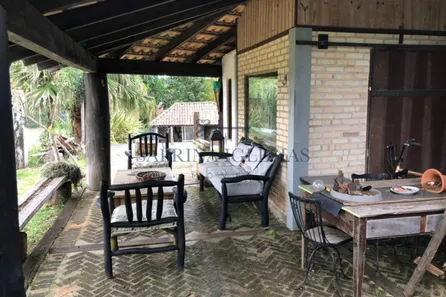 Fazenda / Sítio / Chácara com 3 Quartos à venda, 336m² no Alphaville Graciosa, Pinhais