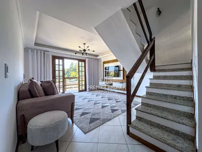 Casa de Condomínio com 3 Quartos à venda, 200m² no Bom Retiro, Teresópolis